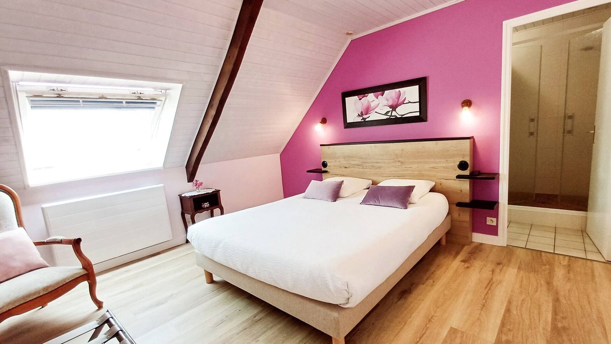 Mahalon House | Guest Room 1 with Shared Terrace, Shared Garden and Wi-Fi
