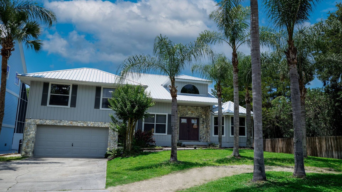 Crystal River House | Guest's Favorite! Kings Bay Retreat@ Crystal River, Charming Villa Kings Bay Retreat at Crystal Rive