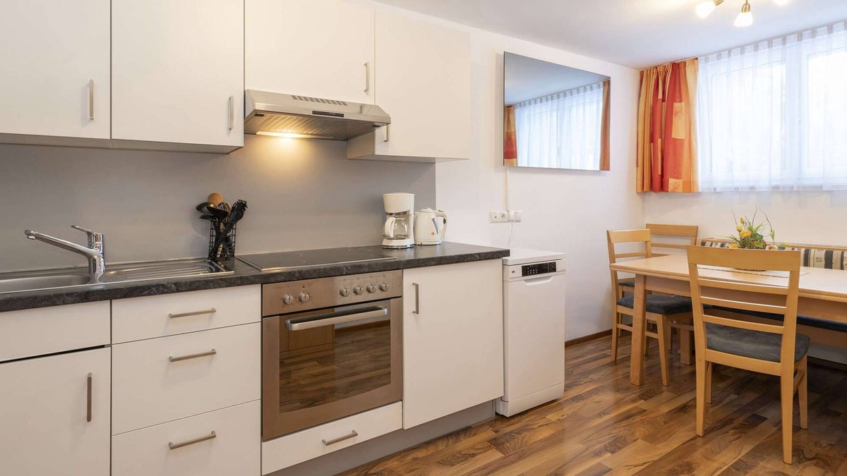 Bartholomaeberg Apartment | Guestehaus Sahin apartment 3