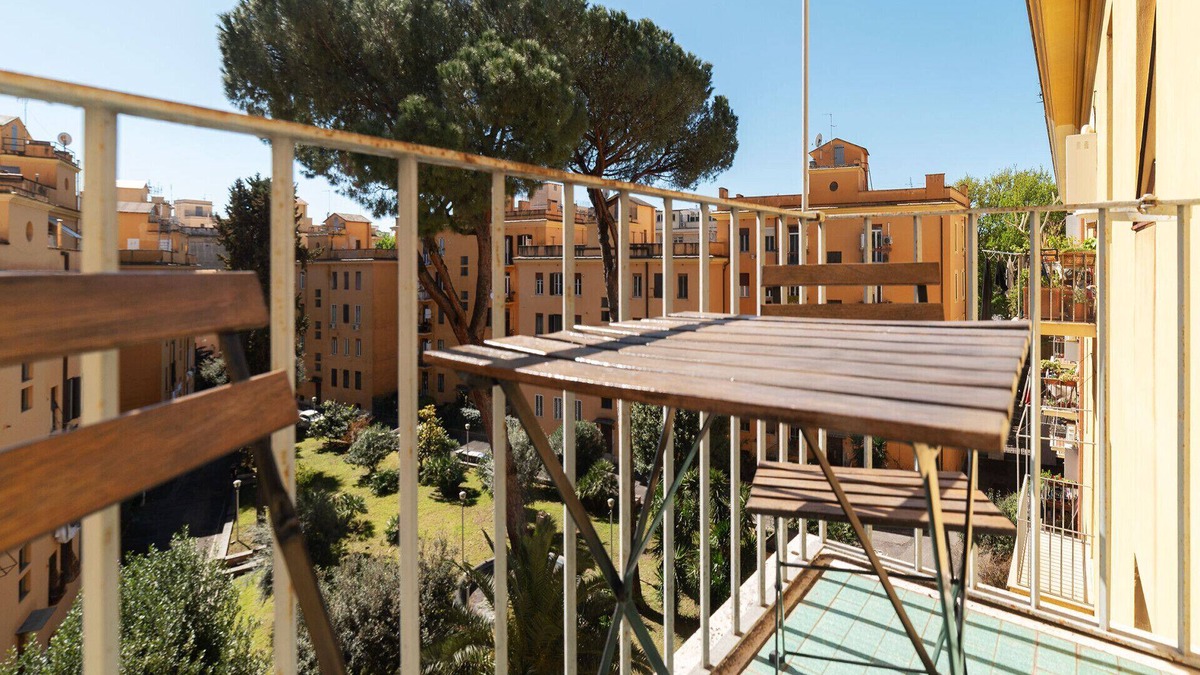 Marsala Apartment | GuestHost San Lorenzo Bright Apartment X8