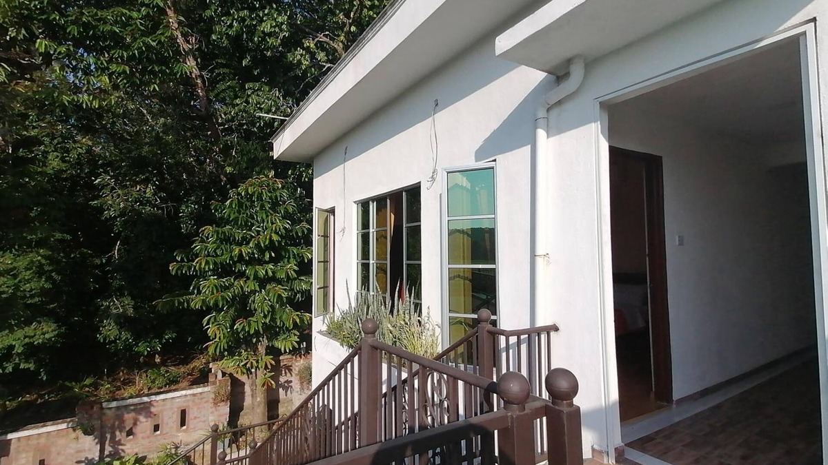 Kampung Beluru House | Guesthouse Beluru