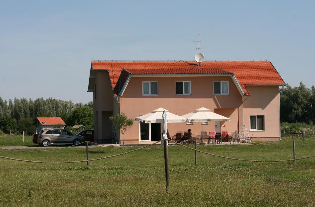 Bilje House | Guesthouse Capistro