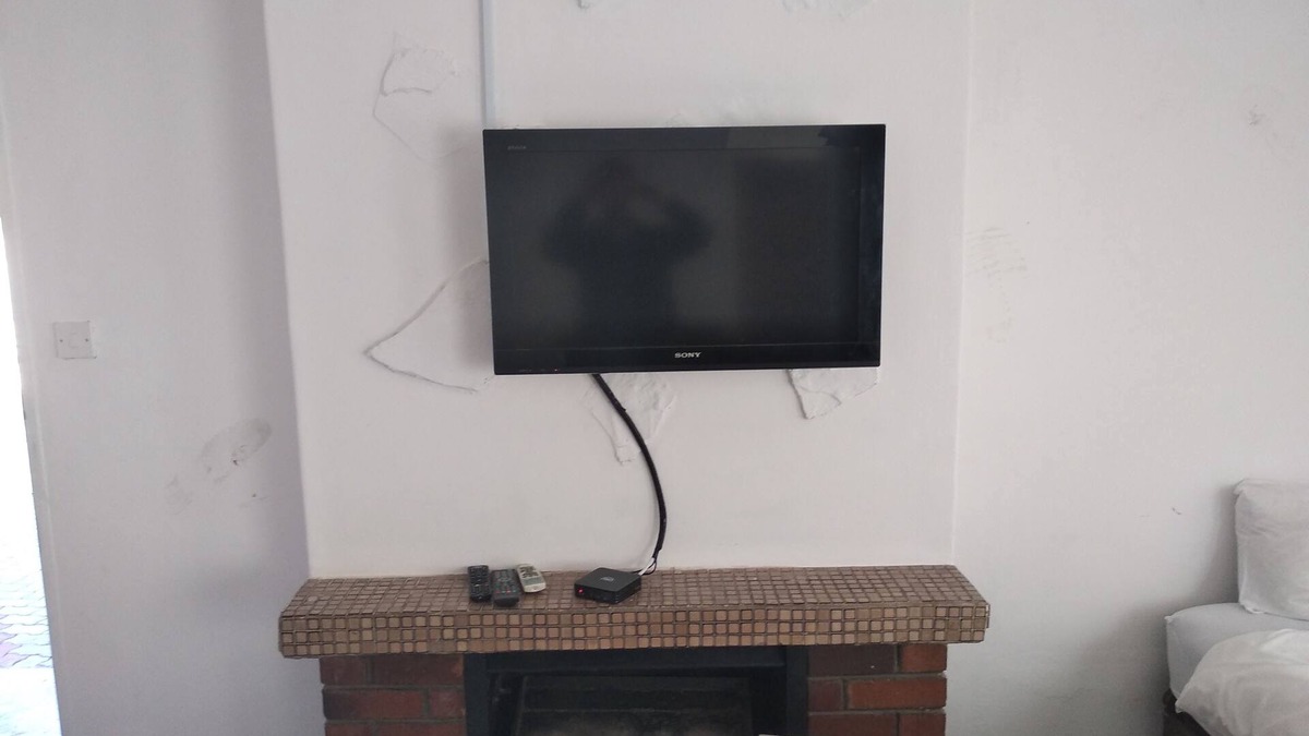 Gaborone House | Guesthouse near The National Museum, Stadium, University, Mall and Embassies