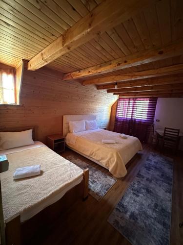 Shale House | Guesthouse prek bjeshka