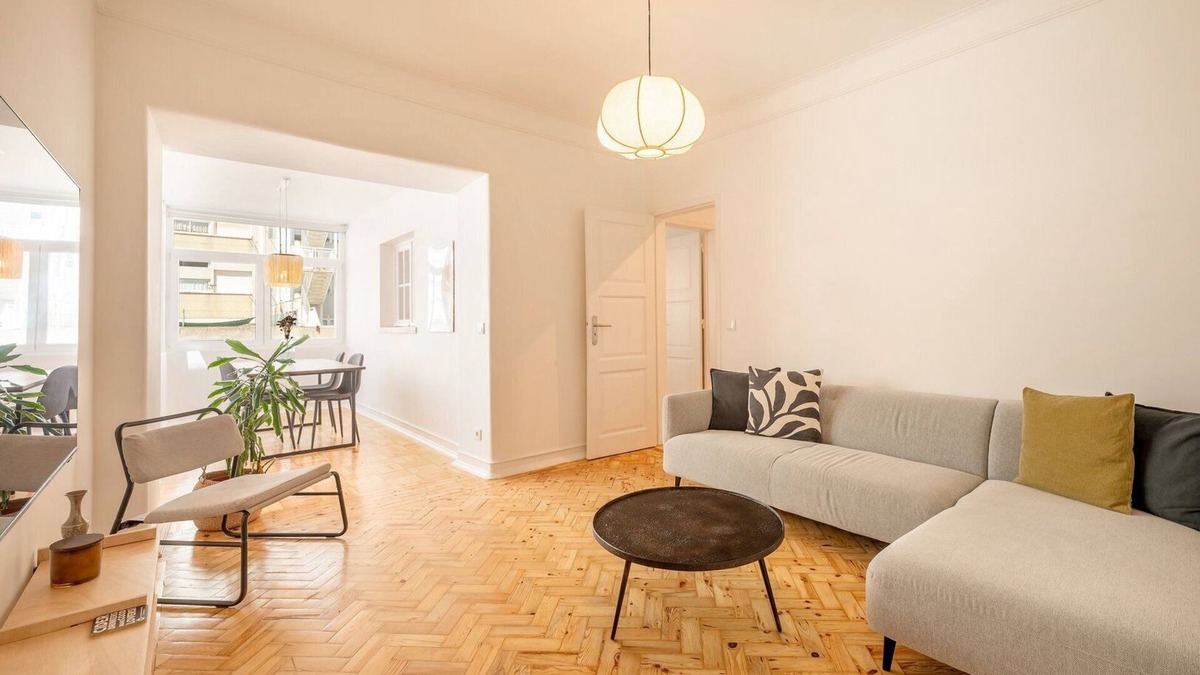 Alvalade Apartment | GuestReady - Bright and airy Lisbon retreat