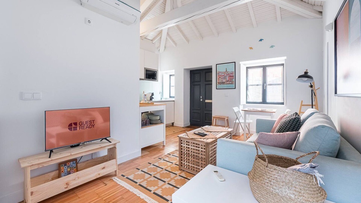 Aldoar Foz do Douro e Nevogilde House | GuestReady - Enchanting stay in Porto