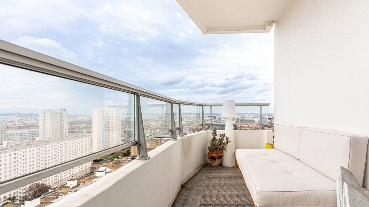 Quartier de la Chapelle Apartment | GuestReady - High-Rise Haven with Attractive Views