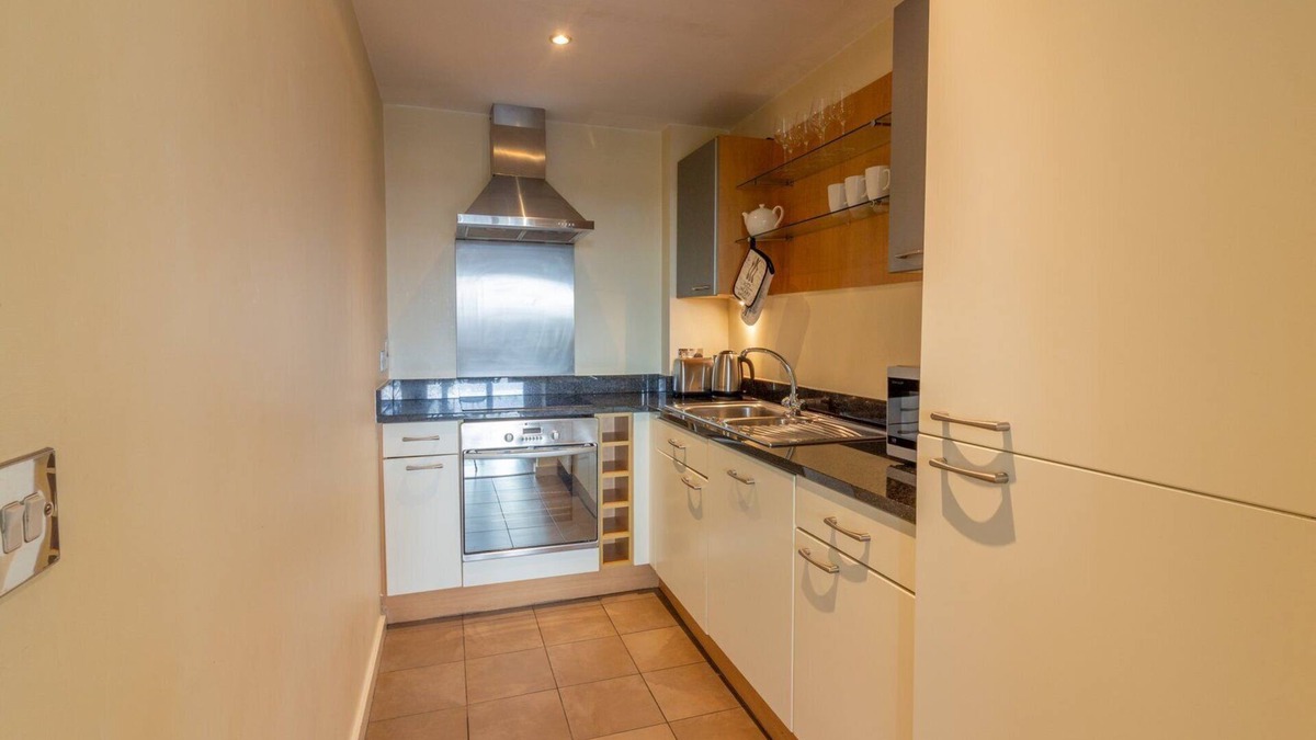 Ballsbridge Apartment | GuestReady - Luminous Elegance in Barrow Street