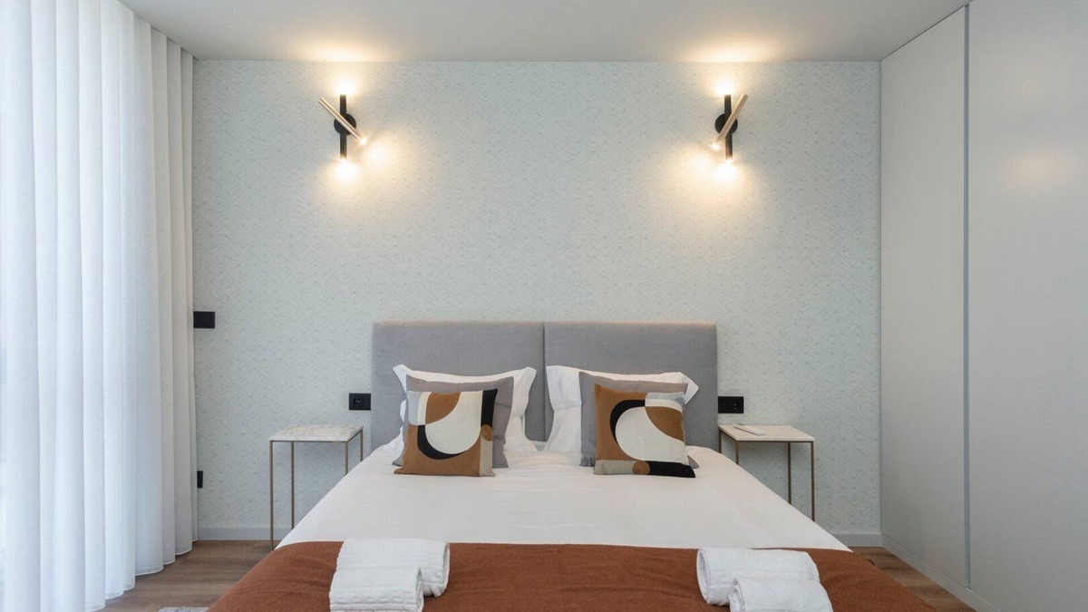 Mafamude Apartment | GuestReady - Modern Elegance in Gaia