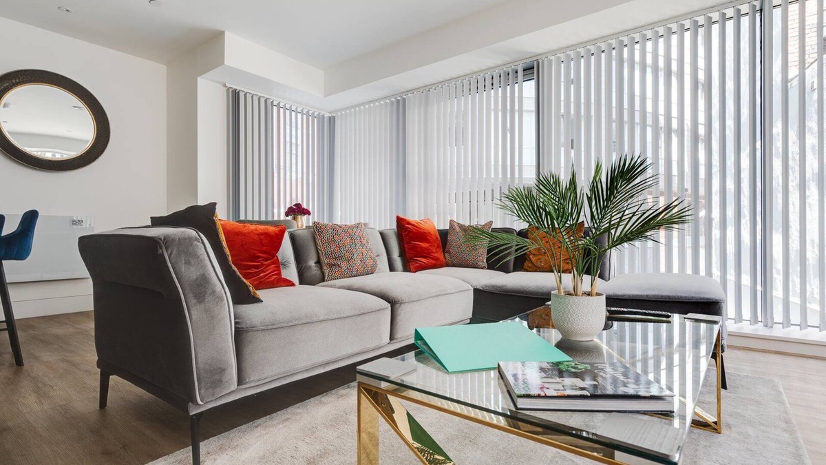 Liverpool City Centre Apartment | GuestReady - Modern stay near World Museum