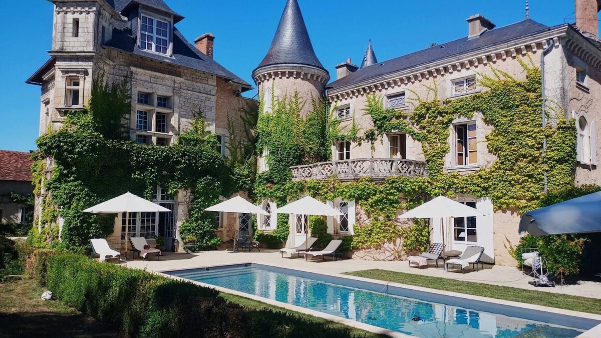 Ingrandes Bed & Breakfast | Guestroom Communauté de communes Brenne - Val de Creuse-Ingrandes, studio flat, 2 persons