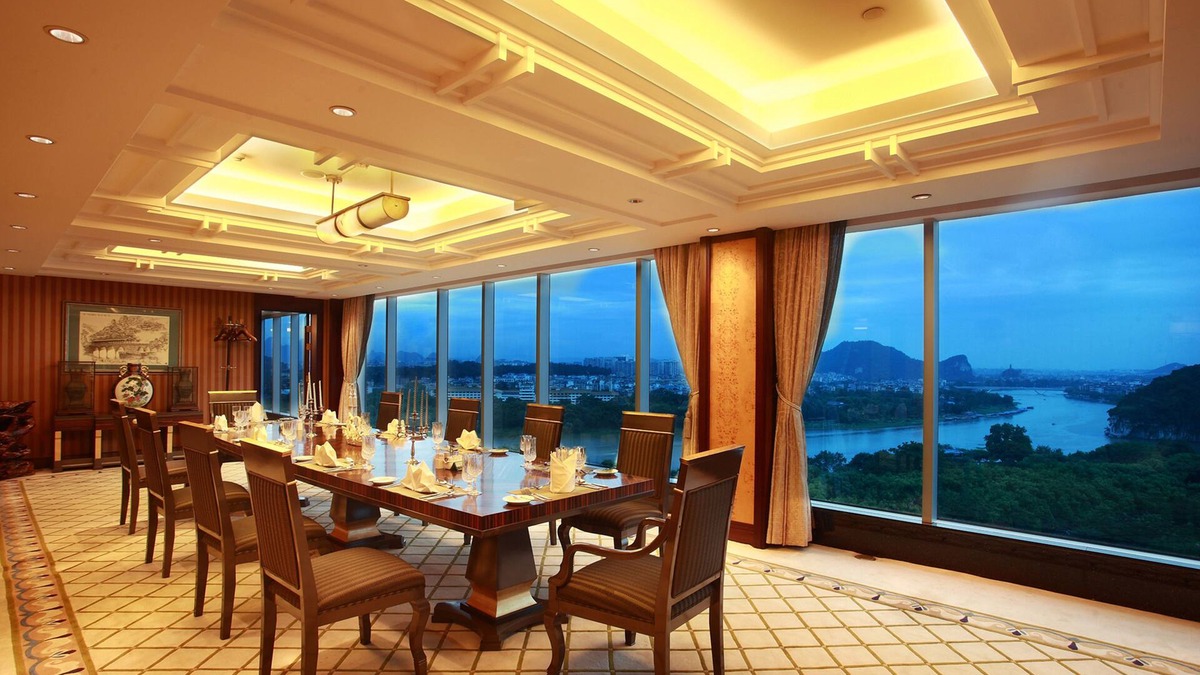 Xiufeng Hotel | Guilin Lijiang Waterfall Hotel