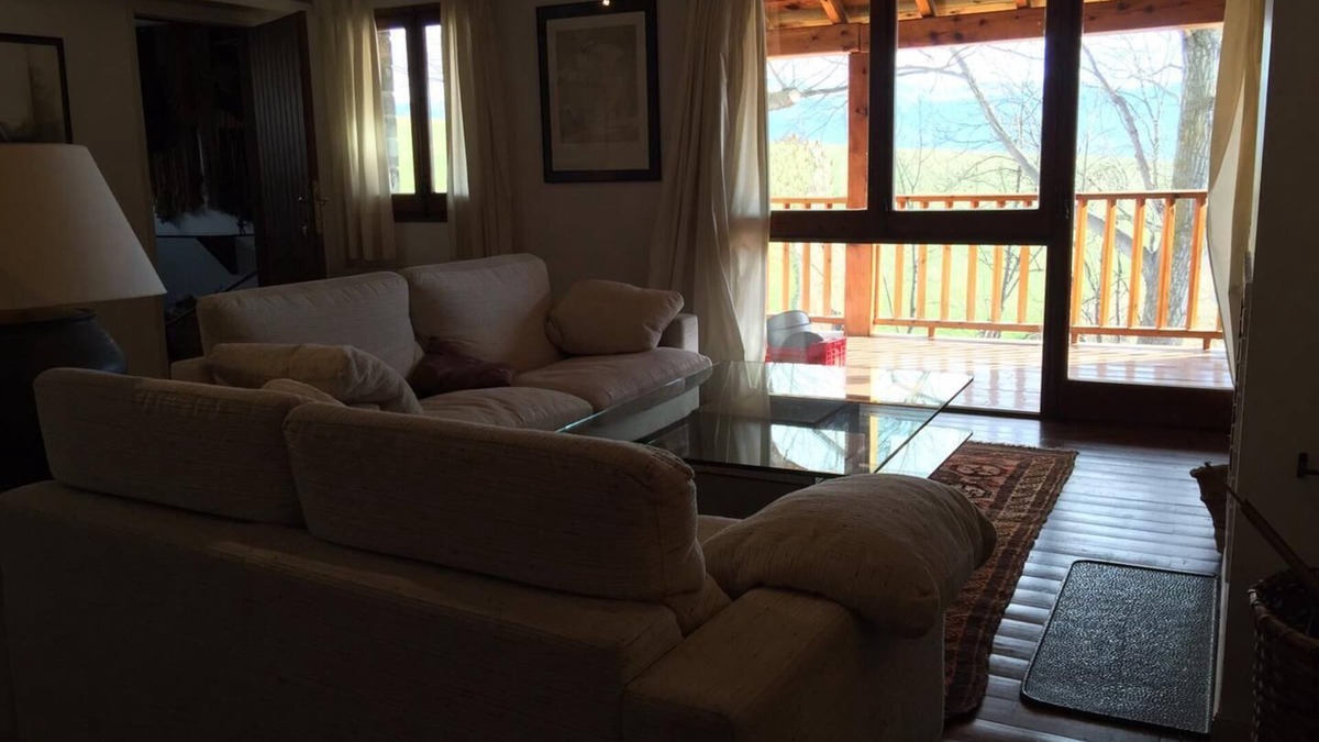 Guils de Cerdanya Apartment | GUILS I - 6 PAX - Three Bedroom Apartment, Sleeps 6