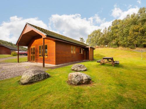 Glen Urquhart Ski Chalet | Guisachan Lodge at Lochletter Lodges