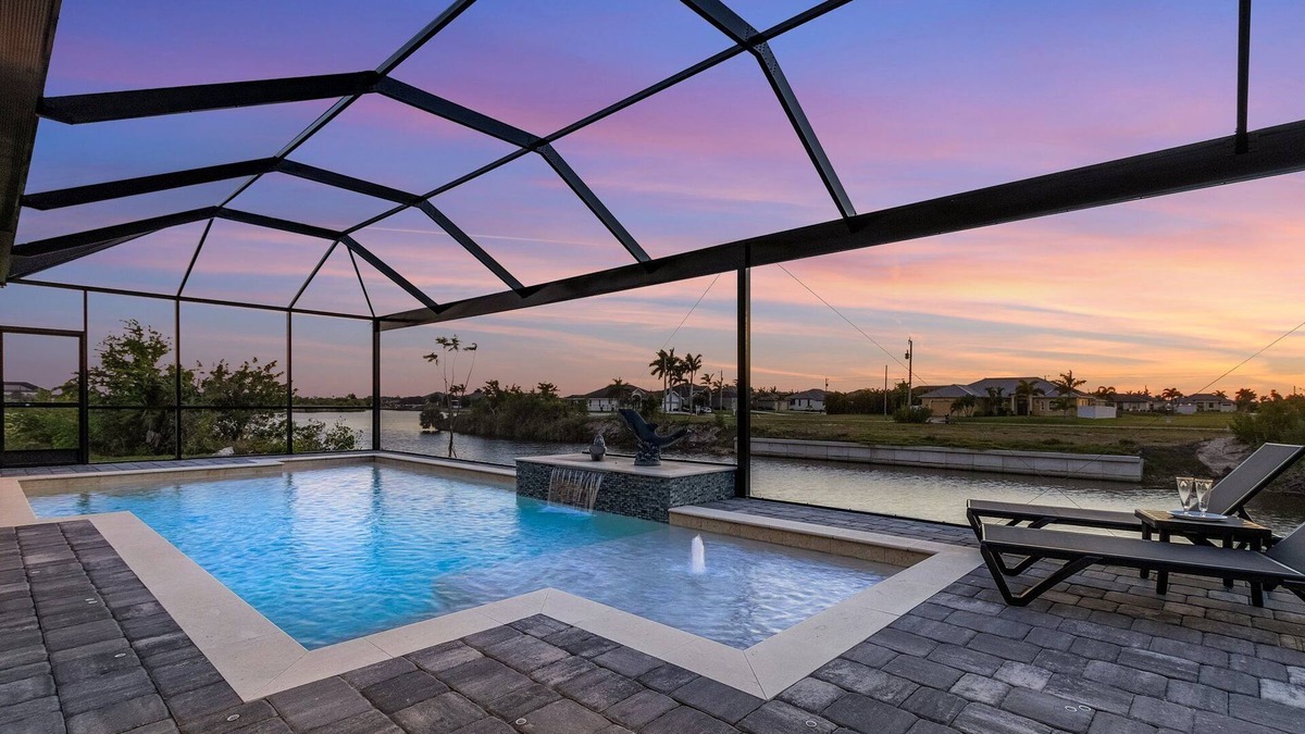 Burnt Store House | Gulf Access, Heated Saltwater Pool, Kayaks - Villa Sunset Lagoon