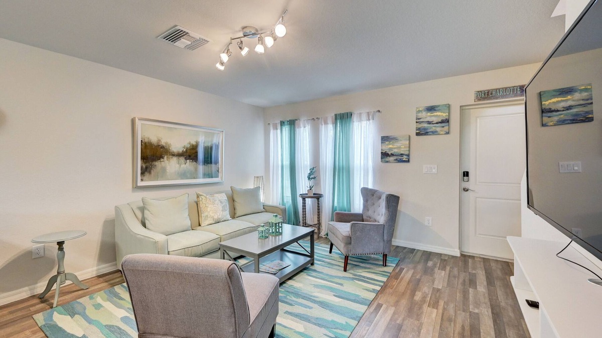 Charlotte Harbor House | Gulf Cost Home 5min to I-75 & Sunseekers Resort