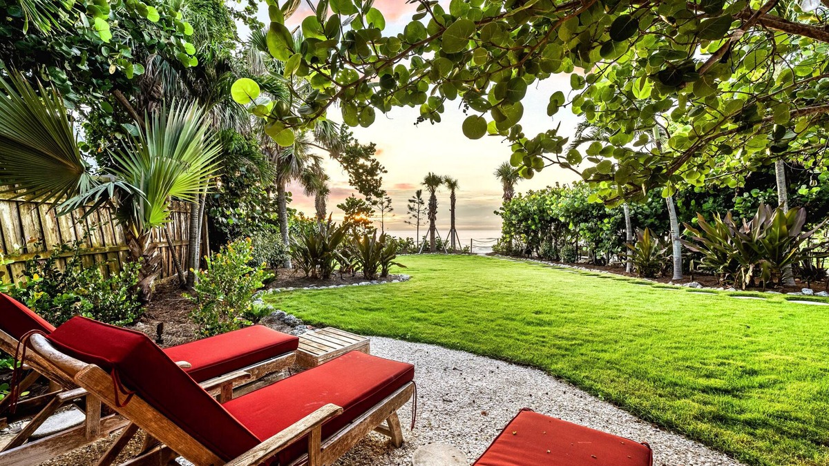 Siesta Key House | Gulf-Front Charm, Guest House Suite + Direct Beach Access on Siesta Key, Pet Friendly