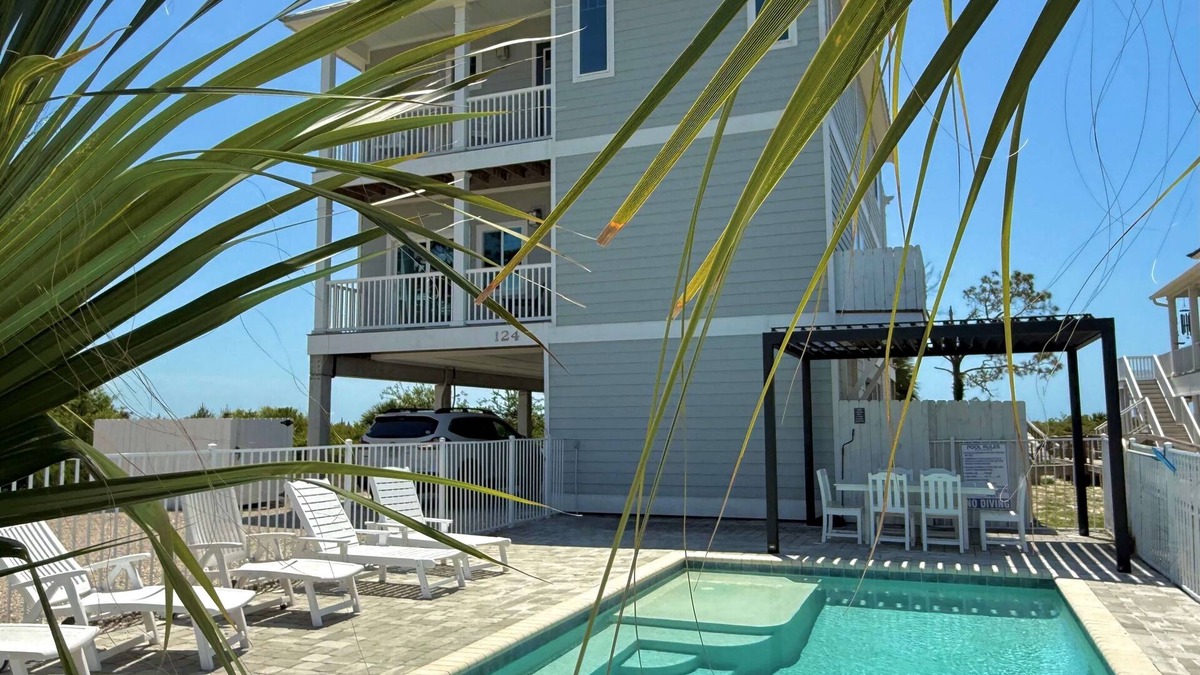 Cape San Blas House | Gulf front, elevator, private pool, 2 king masters."Wow" views of a quiet beach!