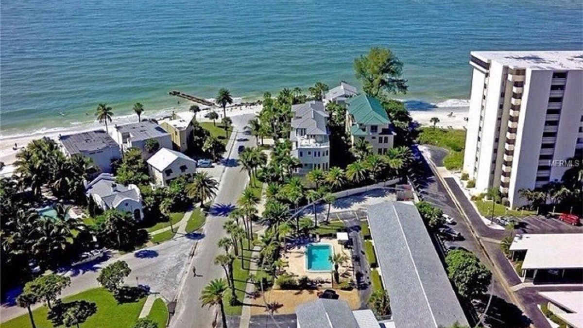 Siesta Key Village Condo | Gulf Holiday Unit 6!