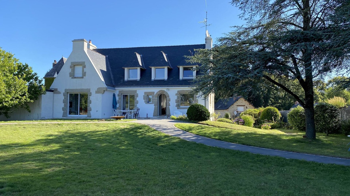 Arradon House | Gulf of Morbihan sea and countryside