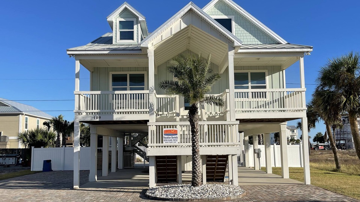 Mexico Beach House | Gulf Side Home With a Private Pool!