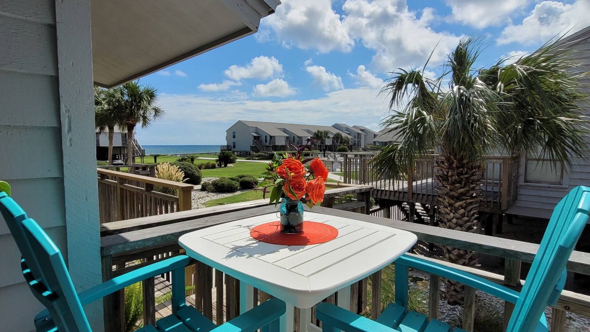 East End House | Gulf views, community pool, 60 seconds to the beach!