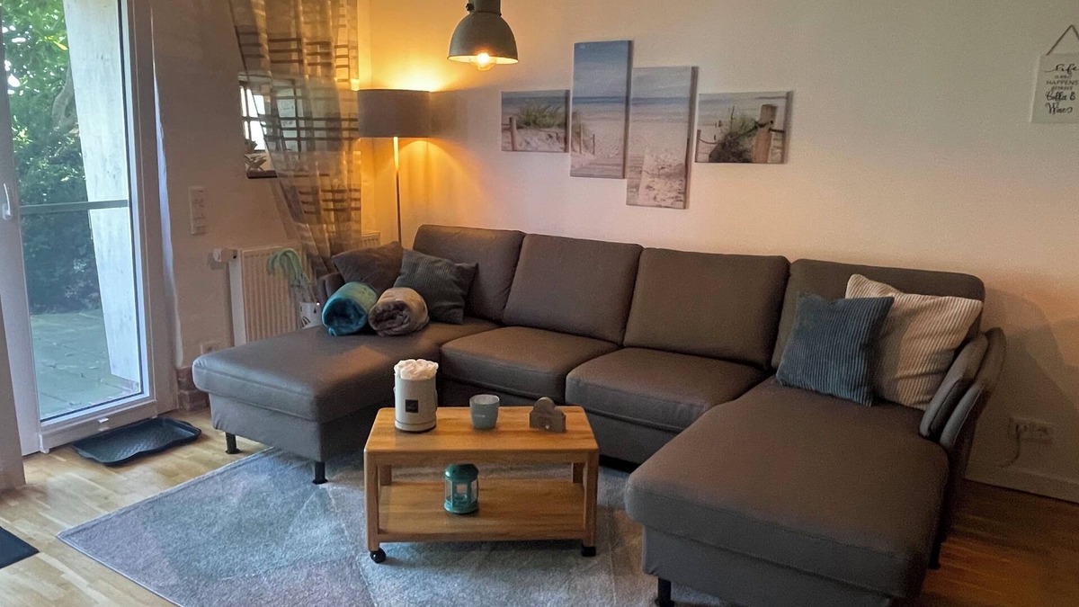 Grosefehn Apartment | Gulfhof vacation apartment "Langeoog" with a view of the nature reserve