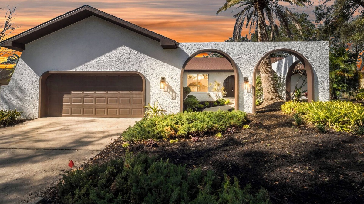 Palm Harbor House | Gulfside Serenity Stay Spanish Oasis w/Pool & Near the Beaches