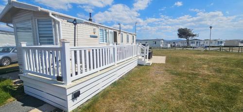 Morfa Bychan Apartment | Gull Court 3 Double Bed Caravan