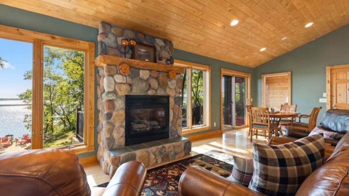 Nisswa House | Gull Lake Paradise Home
