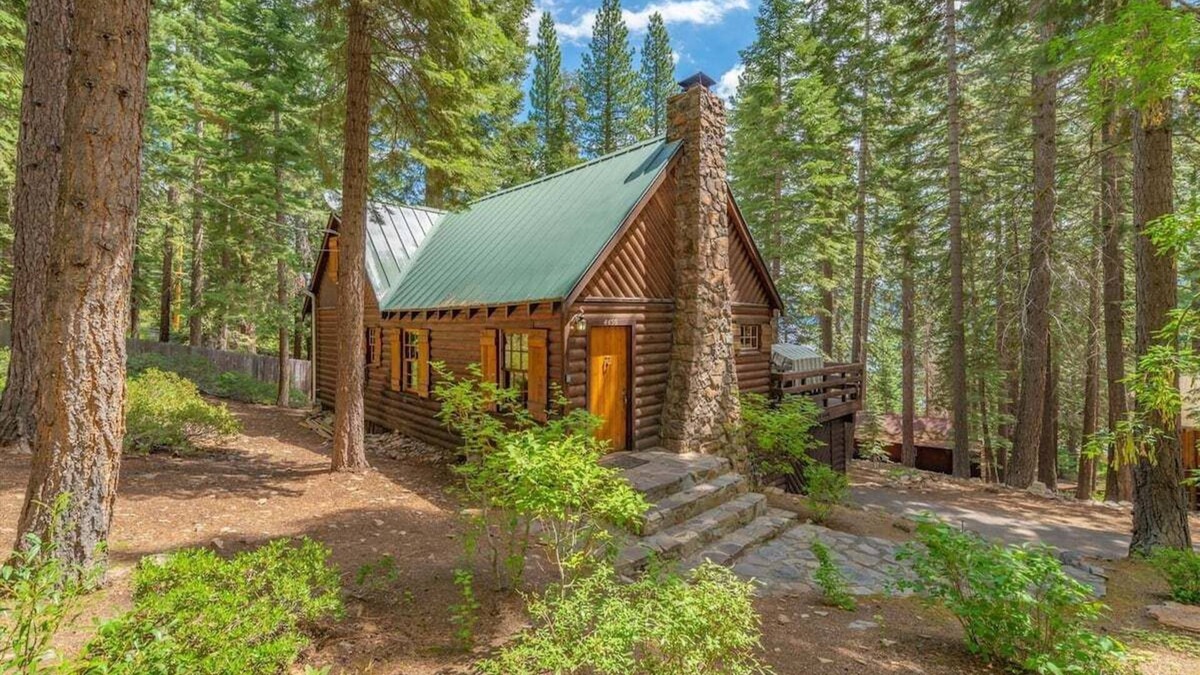 Ridgewood House | Gundy's Getaway in Carnelian Bay
