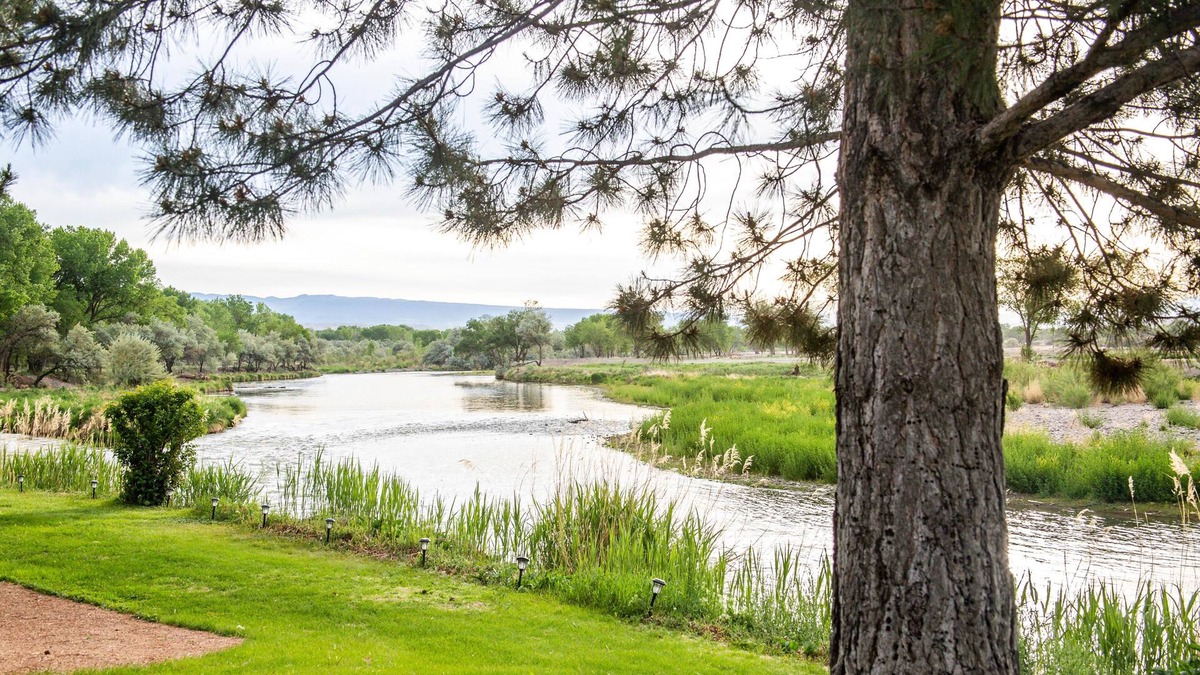Delta Apartment | Gunnison River View! Relax and Experience True Nature Right Outside Your Door