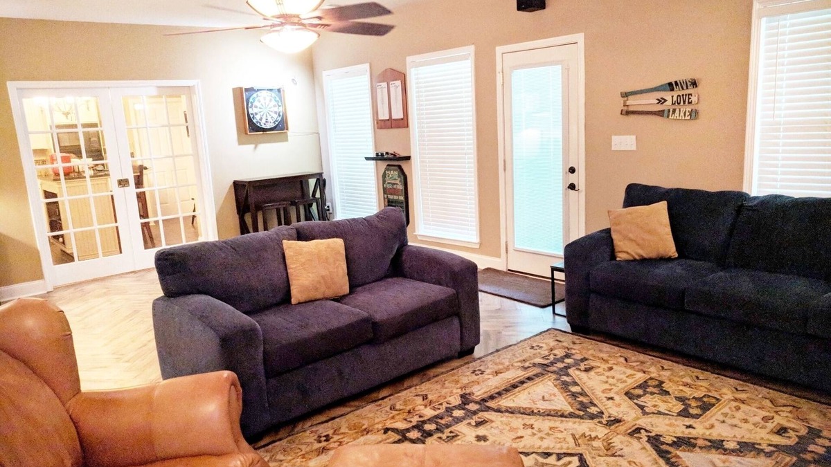 Buford Apartment | Guppy's Hideaway