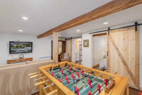 Ardenvoir House | Guten Cabin by NW Comfy Cabins