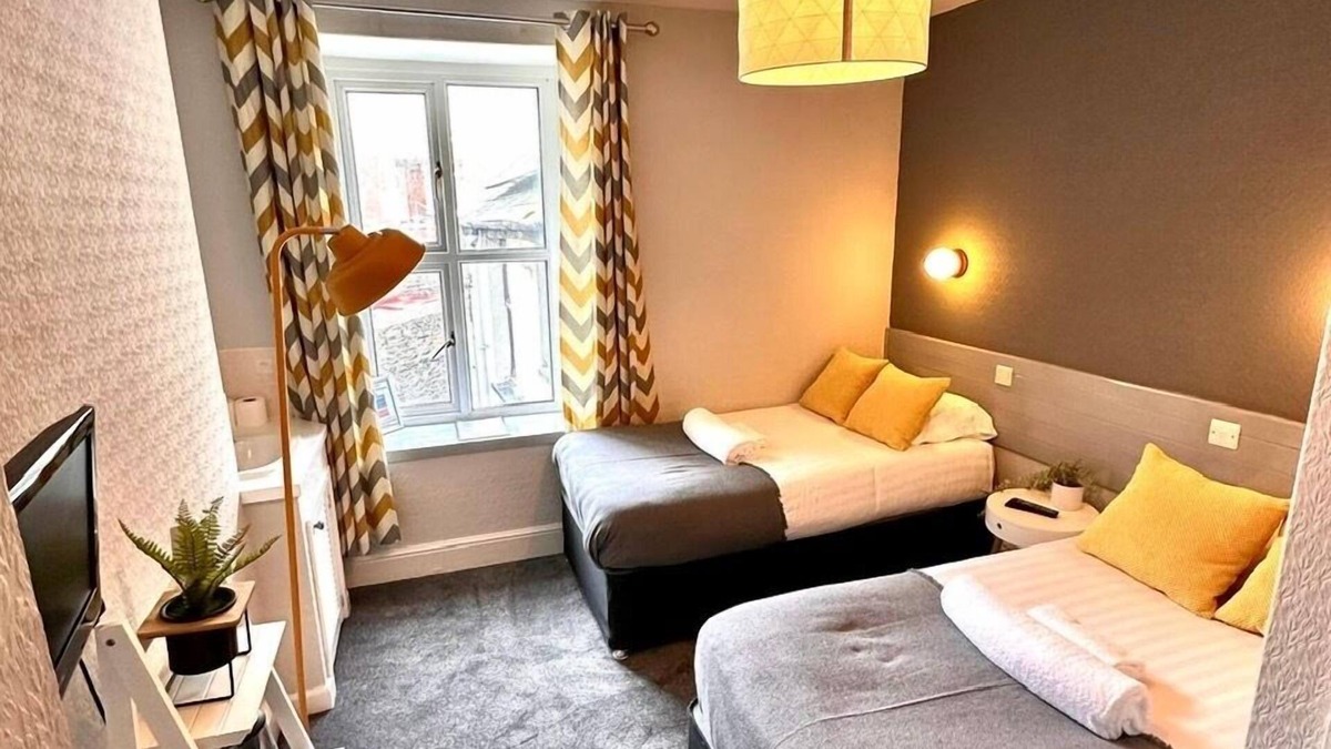 Aberystwyth House | gwesTY Guest House