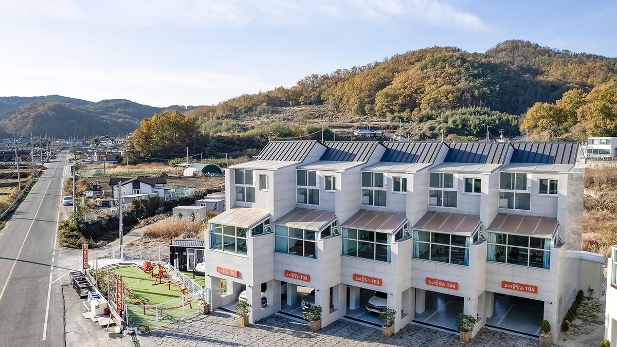 Gyeongju House | Gyeongju Joypoolvilla&kidspension