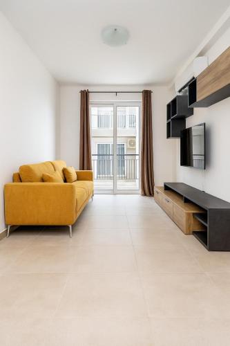 Gzira Apartment | Gzira 2BR Modern Apartment - G2
