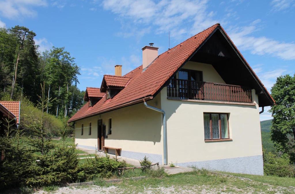 Nova Bana House | Hájenka Bukovina Nová Baňa