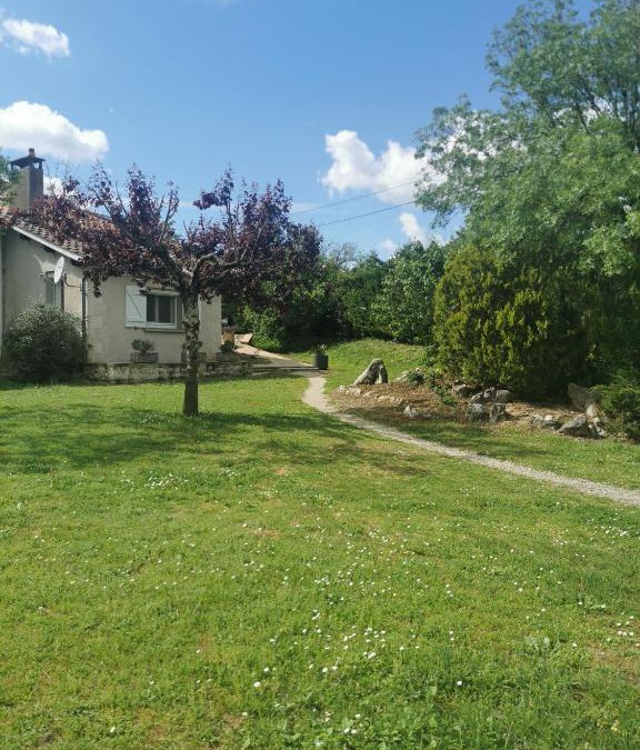 Montpezat-de-Quercy House | Hébergement