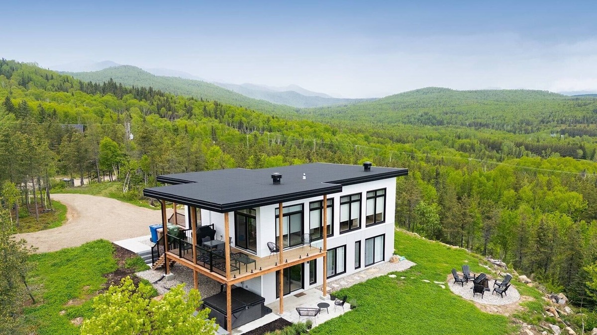 Baie-St-Paul Ski Chalet | Hôtel à la maison - Le 22 Lào, spa et vue
