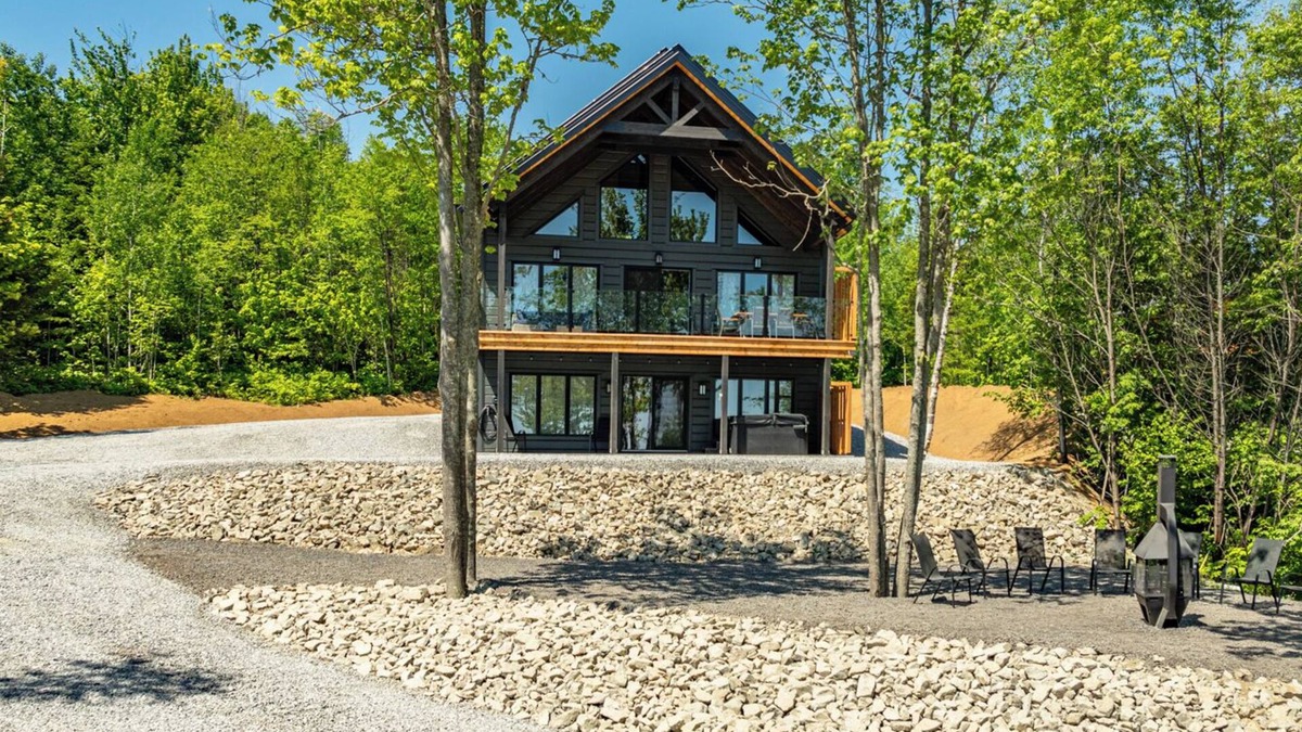 Saint-Joseph-de-la-Rive House | Hôtel à la maison - Où l'on se crée des souvenirs