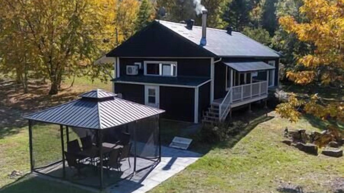 Sainte-Beatrix House | Hôtel à la maison - Eau petit lac