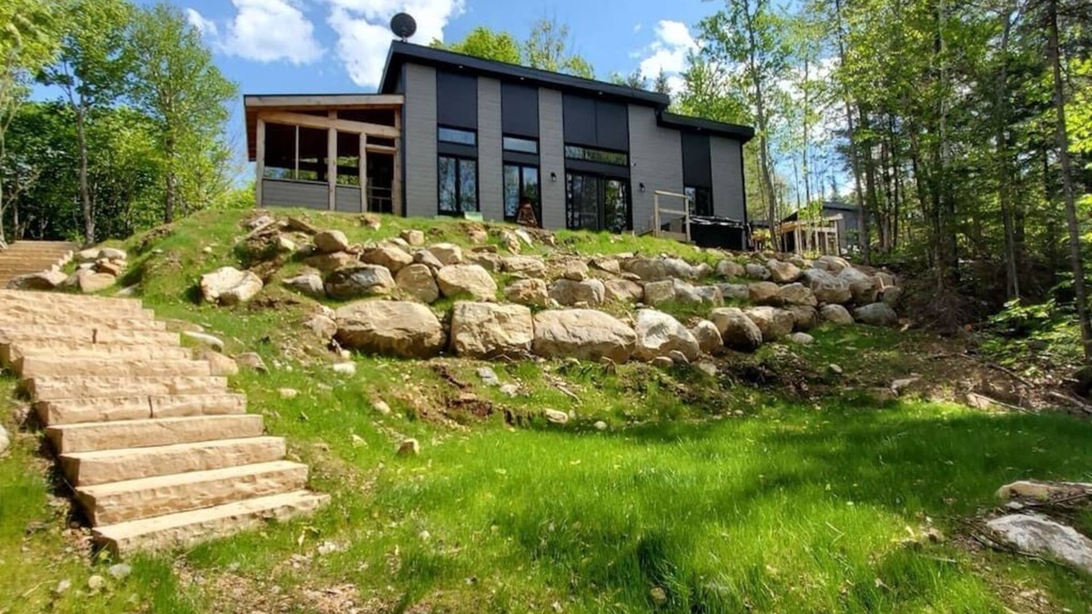 Chertsey Ski Chalet | Hôtel à la maison - Chalet la Carpe, Spa et Lac