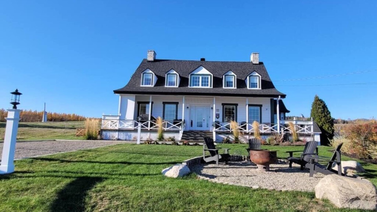 Cap-a-l'Aigle Ski Chalet | Hôtel à la maison - La Grand'Maison de Charlevoix