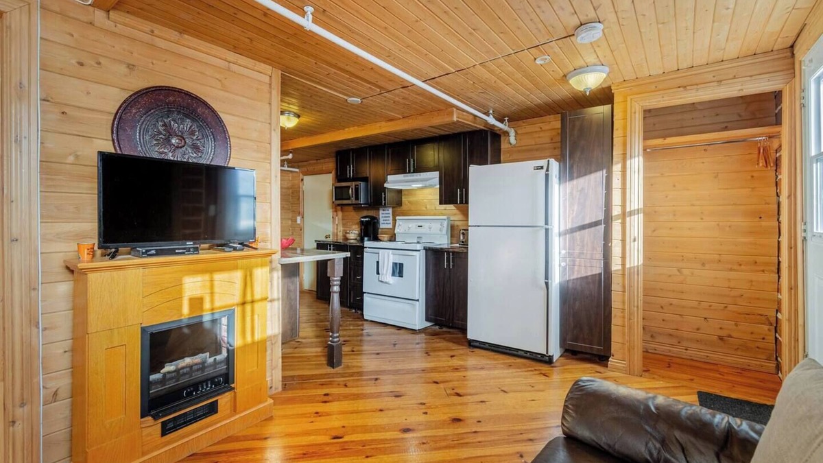 Pointe-au-Pic Apartment | Hôtel à la maison - Le Manoir #214