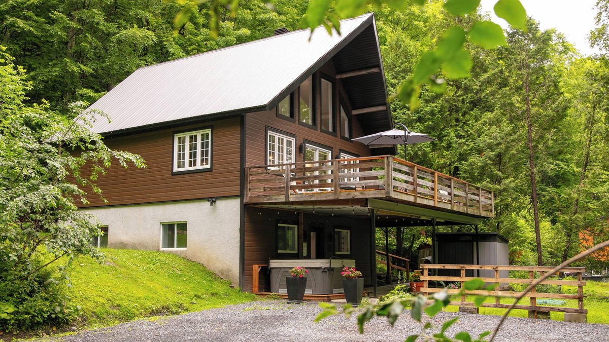 Potton House | Hôtel à la maison - Le Carlton avec spa et nature!