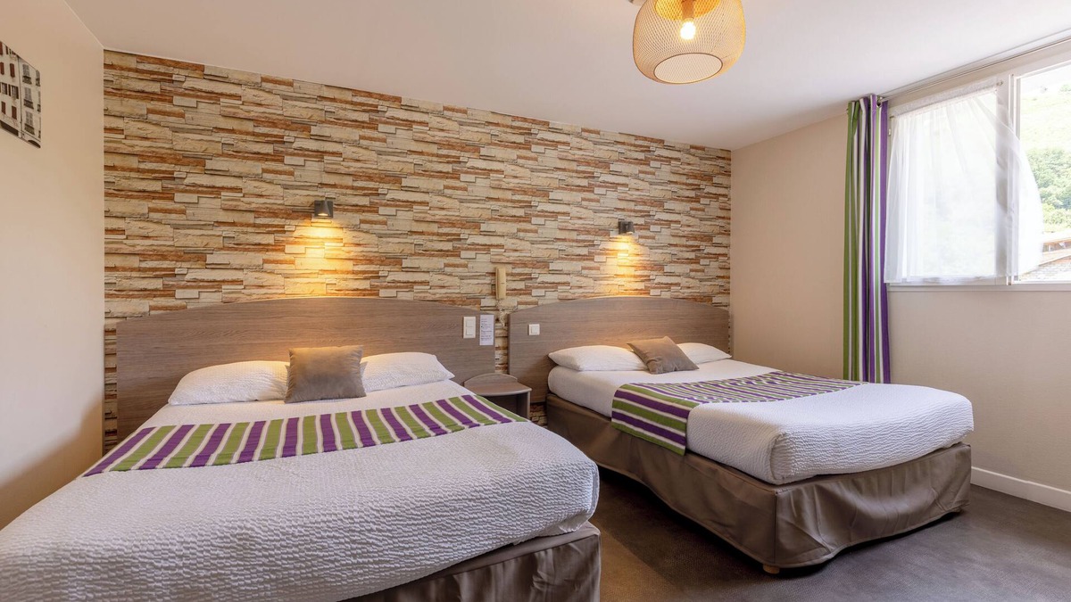 Esterencuby Hotel | Hôtel Andreinia
