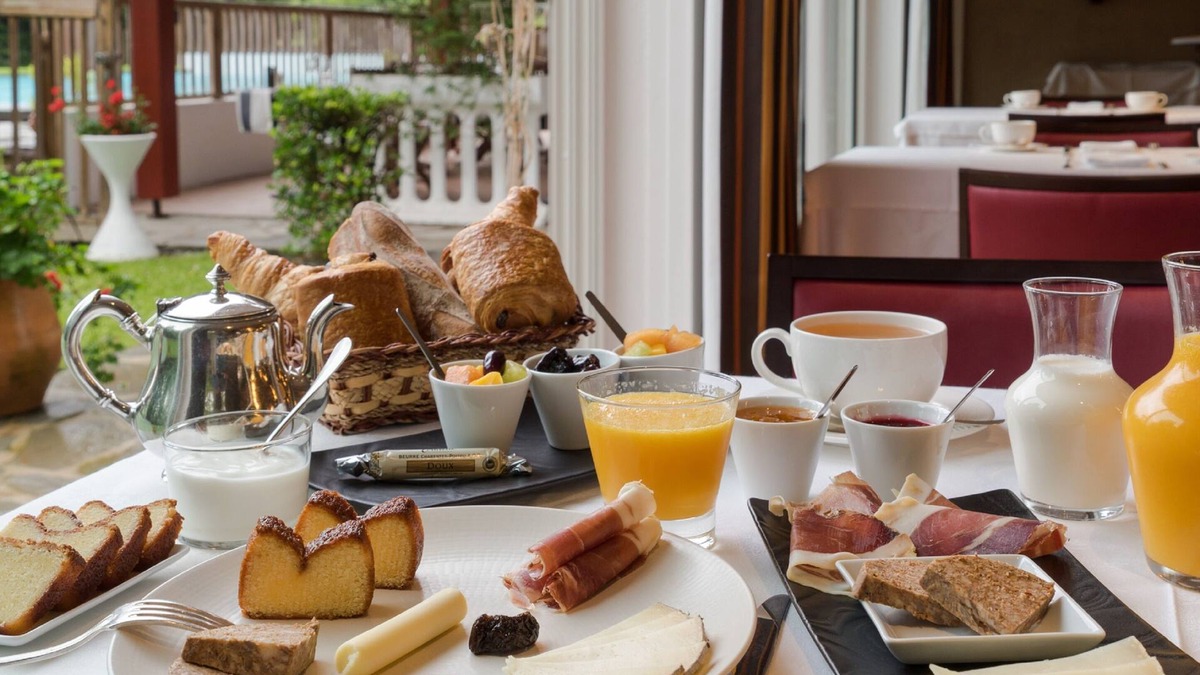 Ainhoa Hotel | Hôtel Argi Eder