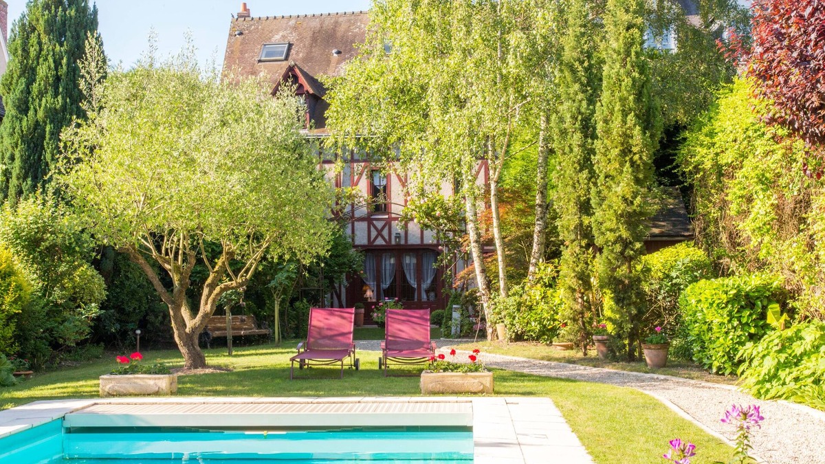 Amboise Hotel | Hôtel Au Charme Rabelaisien