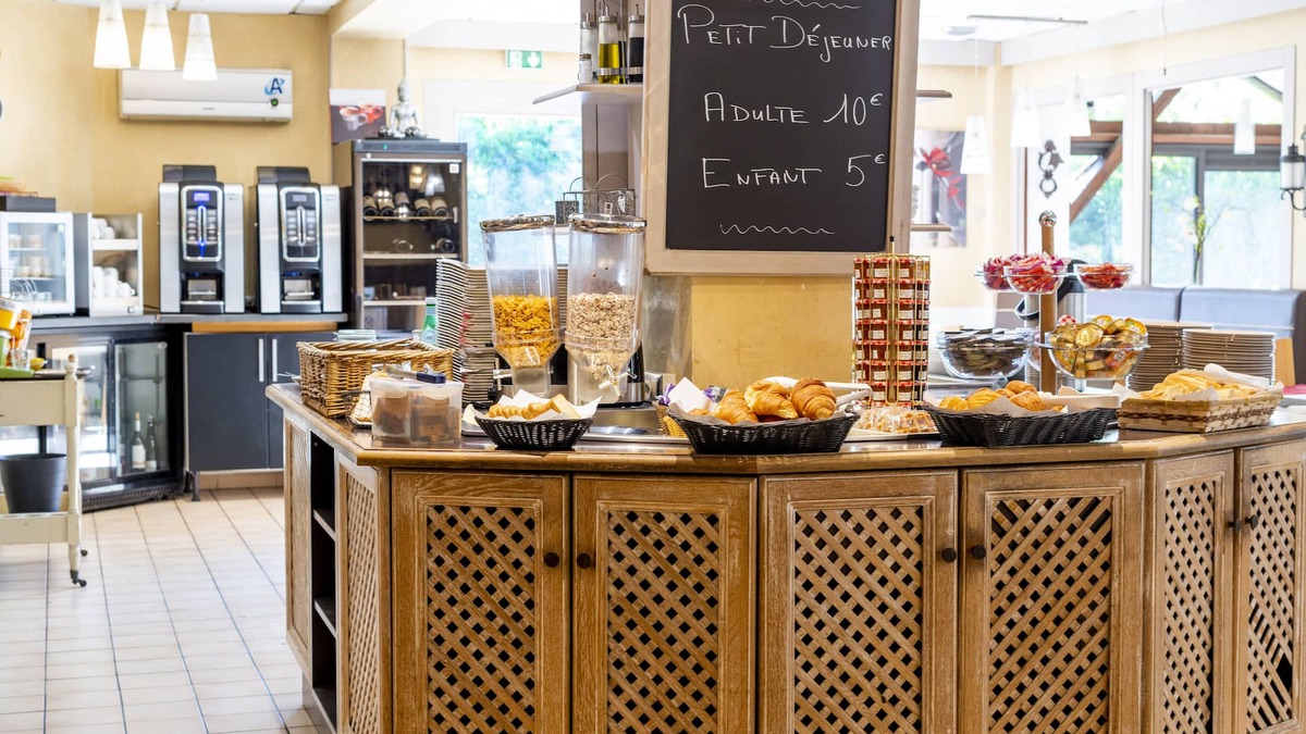 Goussainville Hotel | Hôtel Bagatelle Paris Nord Roissy CDG